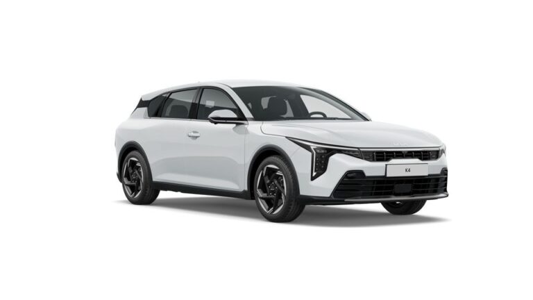 Kia K4 - Clear white