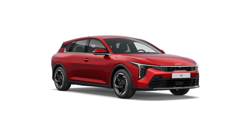 Kia K4 - Fiery red